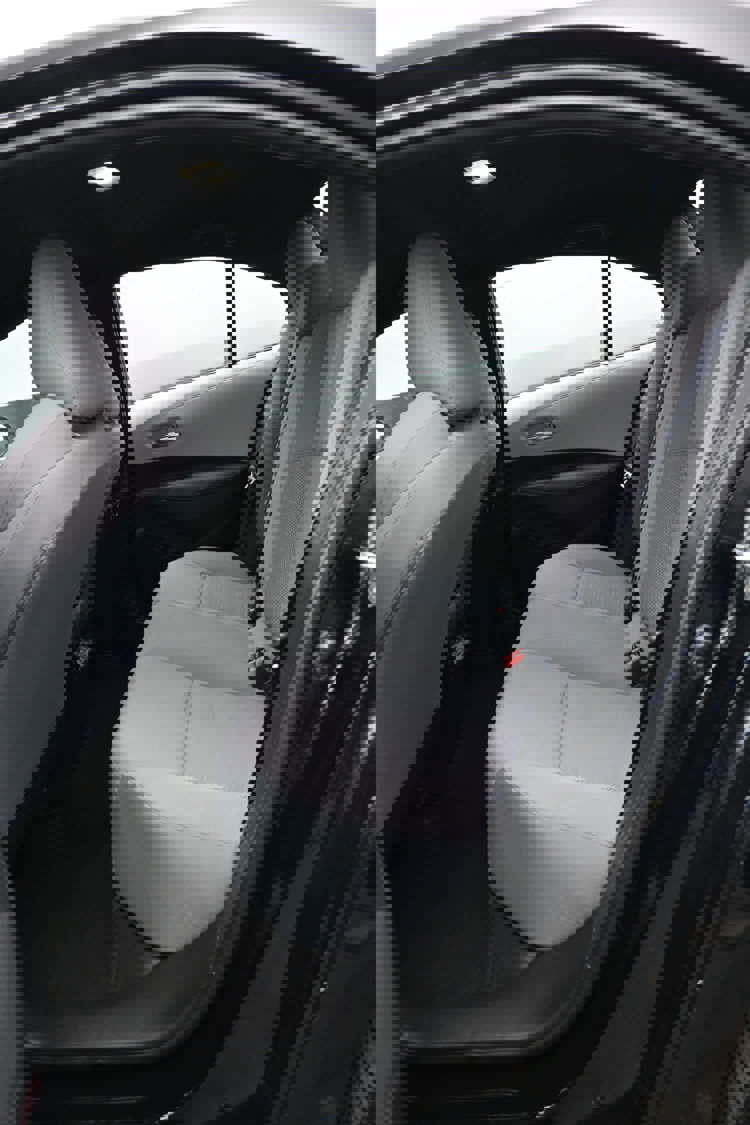 Used 2024 Toyota Corolla SE image 12