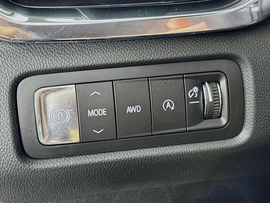New 2026 GMC Acadia Denali w/ Super Cruise Package AWD/4WD image 10