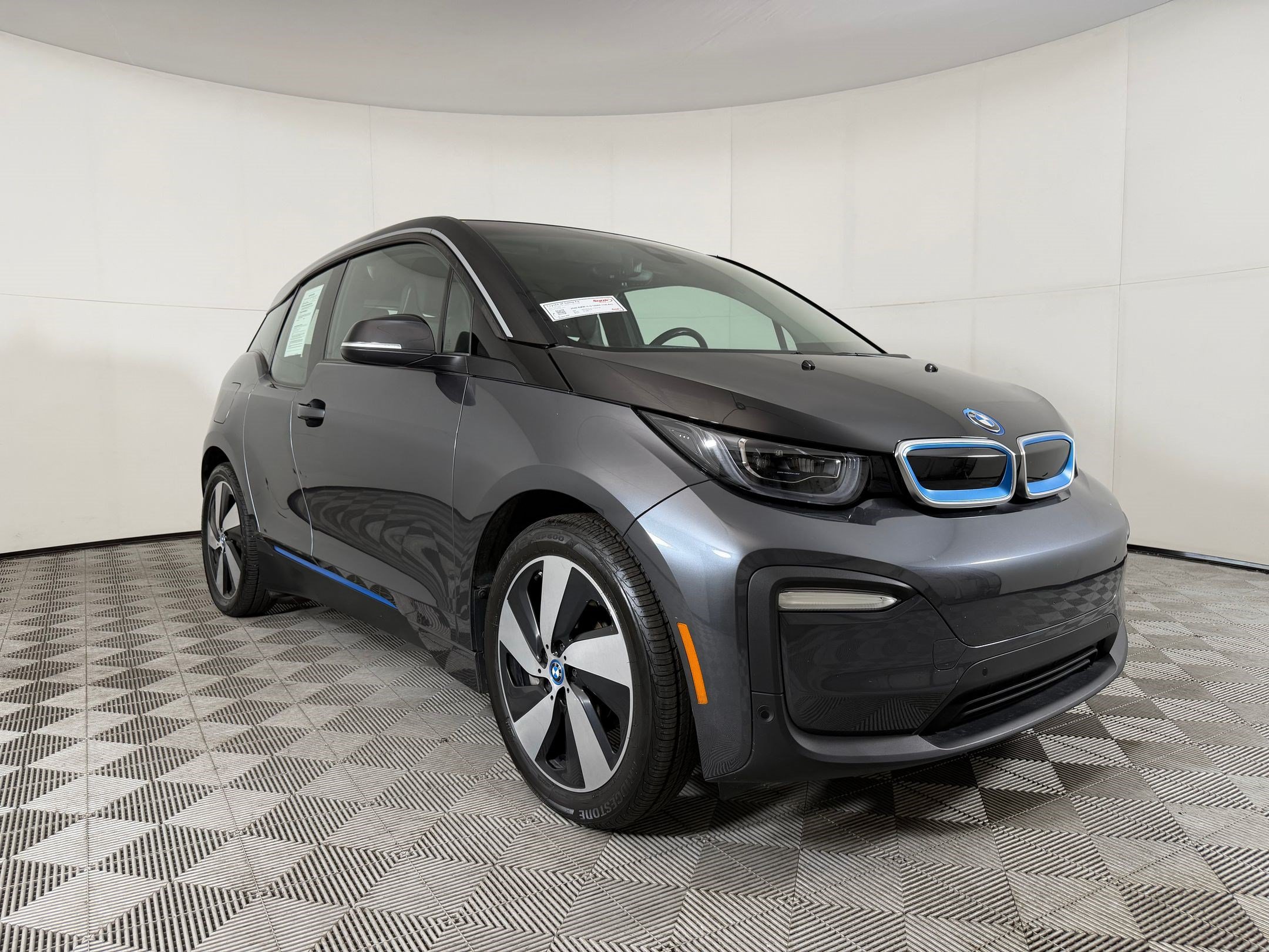 Used 2020 BMW i3 RWD image 7