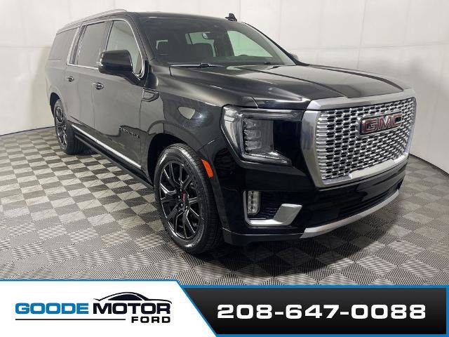 Used 2023 GMC Yukon XL Denali w/ Denali Reserve Package image 2