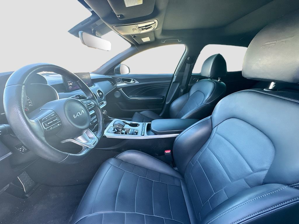 Used 2023 Kia Stinger GT2 image 24
