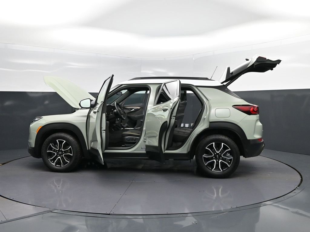 Used 2025 Chevrolet TrailBlazer ACTIV w/ Convenience Package image 47