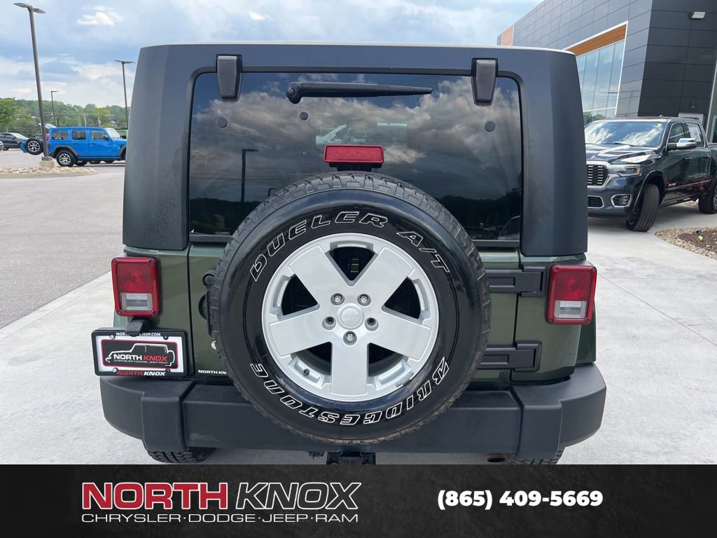 Used 2007 Jeep Wrangler Unlimited Sahara w/ Trailer Tow Group AWD/4WD image 15