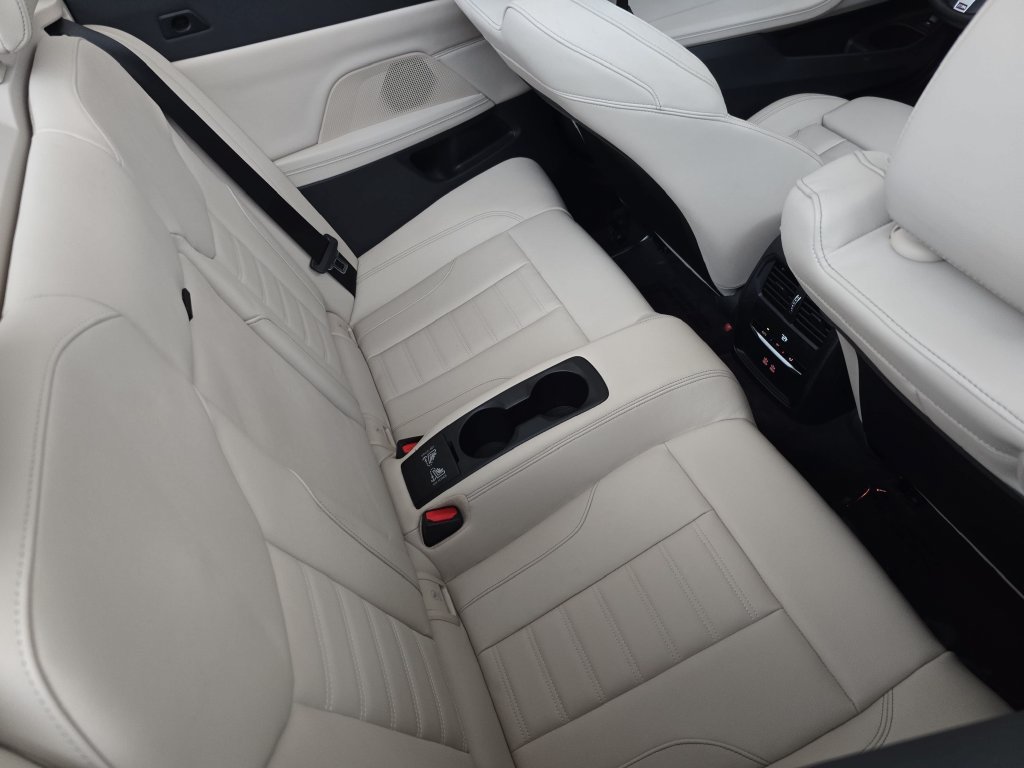 Used 2023 BMW 440i xDrive Convertible w/ Premium Package AWD/4WD image 13