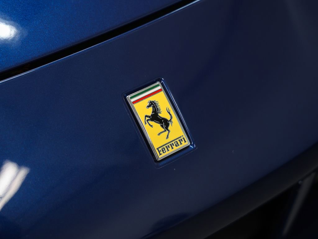 Used 2017 Ferrari 488 Spider image 6