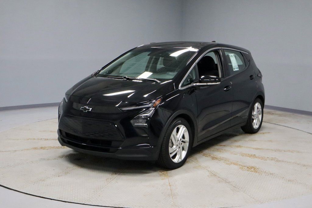 Used 2023 Chevrolet Bolt LT w/ Driver Confidence Package image 11