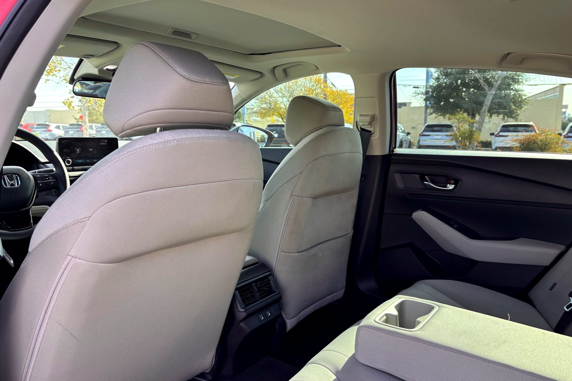 Used 2025 Honda Accord SE image 30