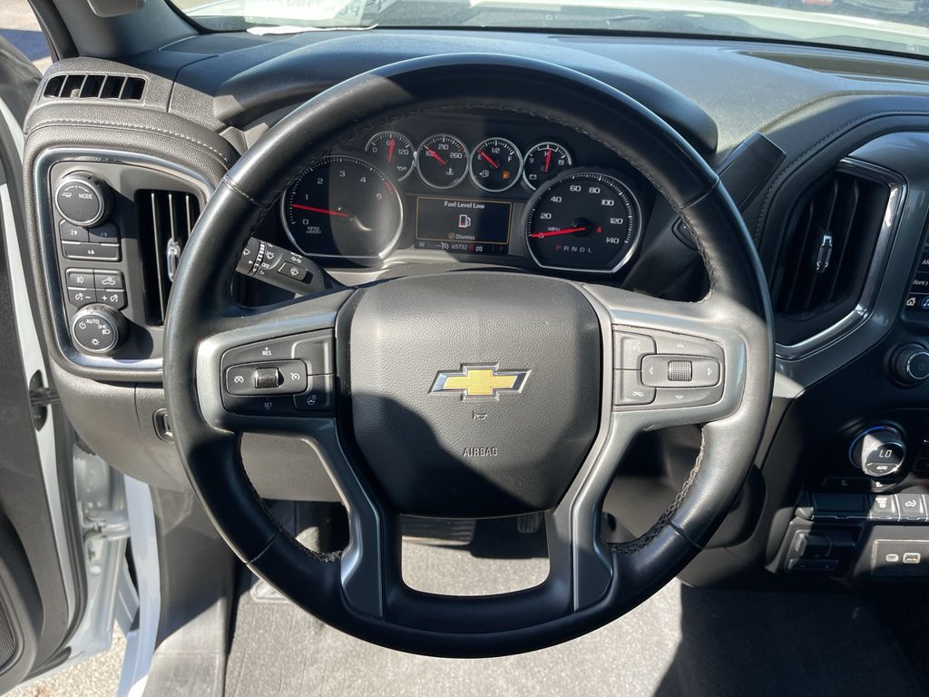 Used 2023 Chevrolet Silverado 2500 LT w/ Convenience Package AWD/4WD image 14