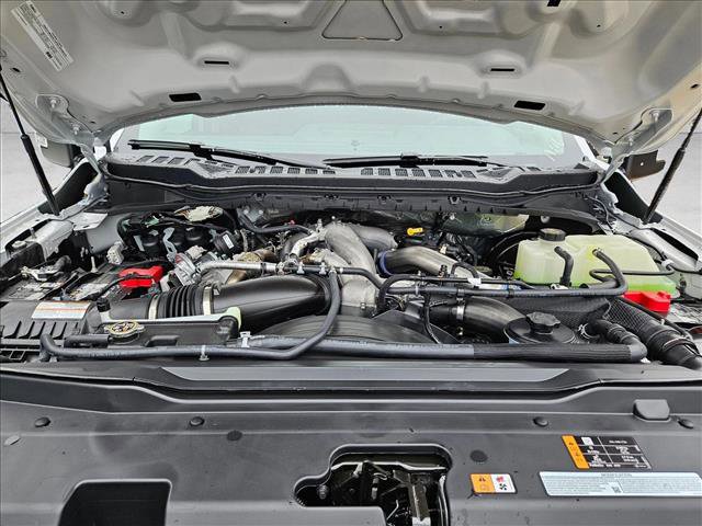 New 2026 Ford F250 Lariat w/ Chrome Package image 17