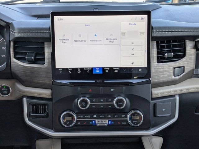Used 2022 Ford Expedition Limited image 20
