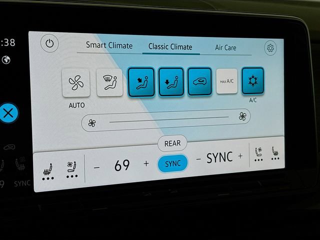 New 2026 Volkswagen Atlas SEL Premium R-Line image 17