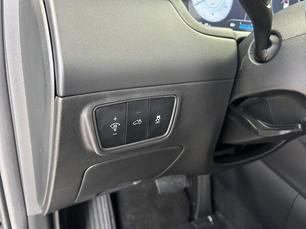 Certified 2024 Hyundai Santa Cruz Limited image 21