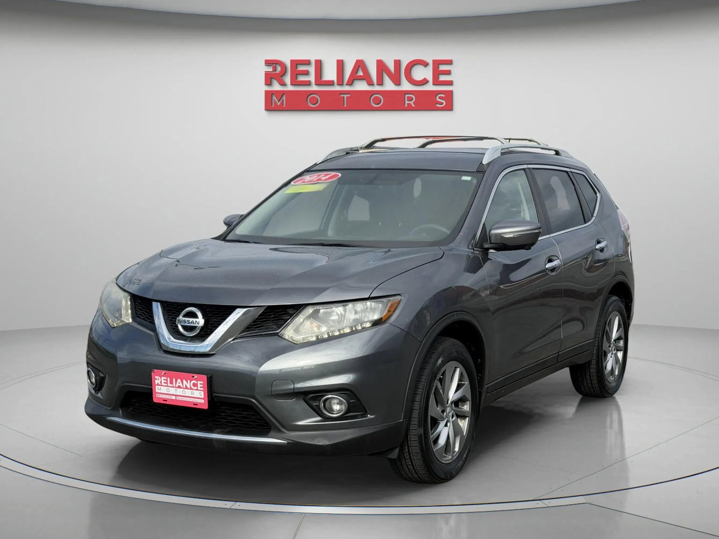 Used 2014 Nissan Rogue SL image 1