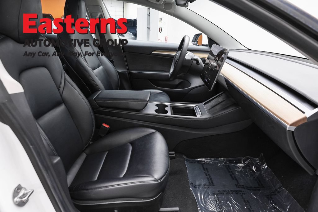 Used 2022 Tesla Model 3 Long Range AWD/4WD image 18