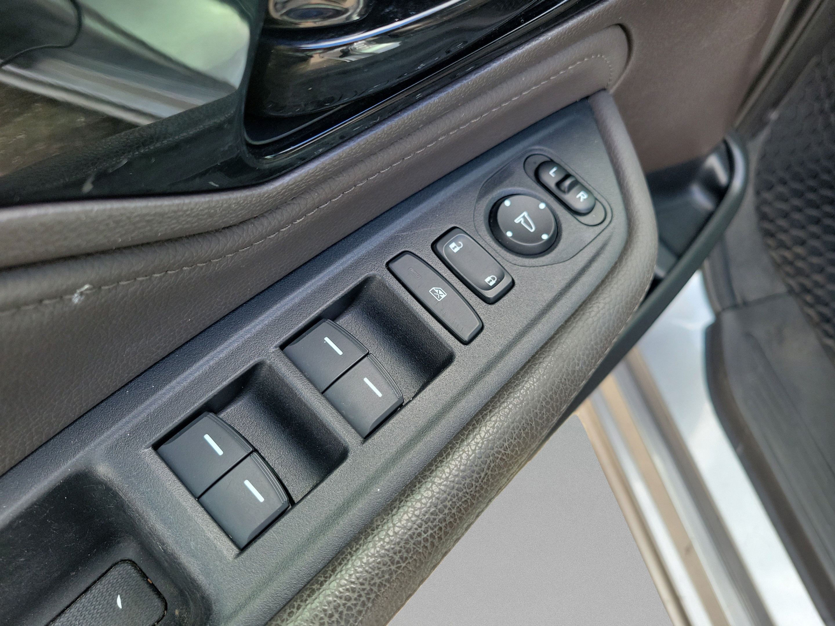 Used 2021 Honda Odyssey Touring image 25