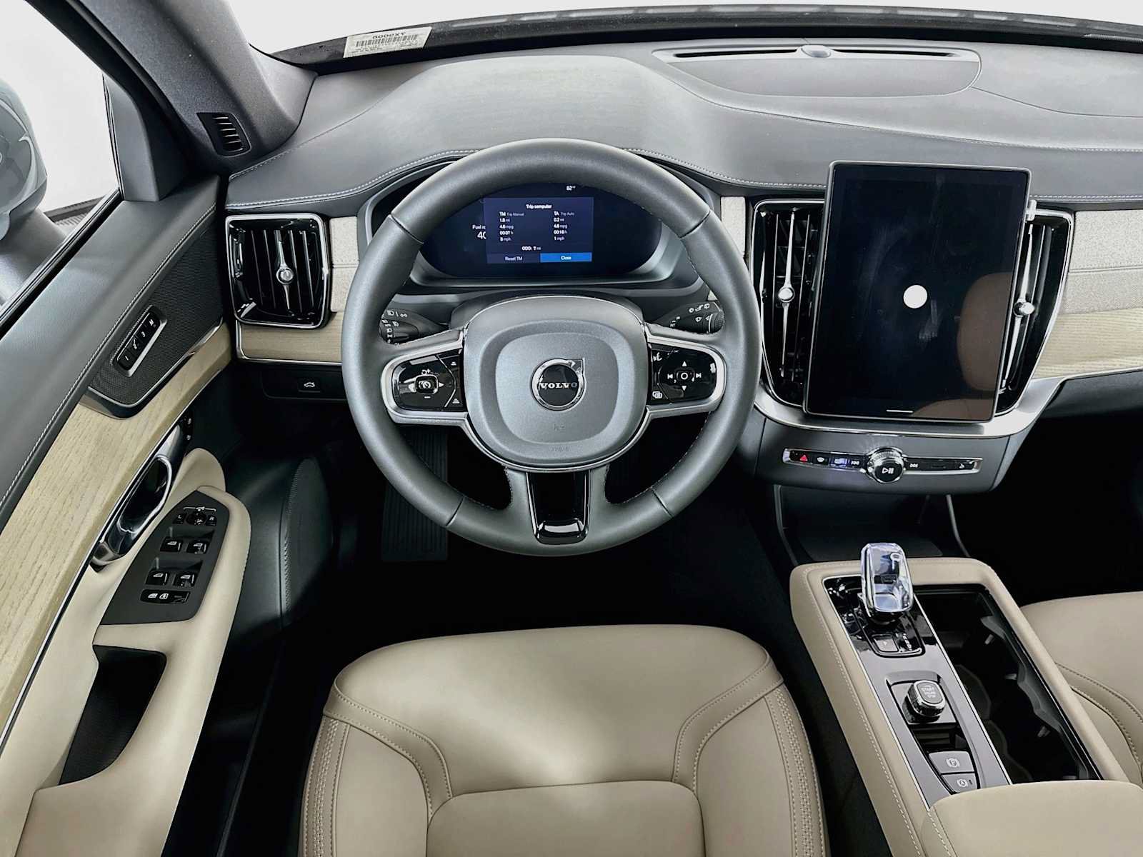 New 2027 Volvo XC90 B5 Core AWD/4WD image 20