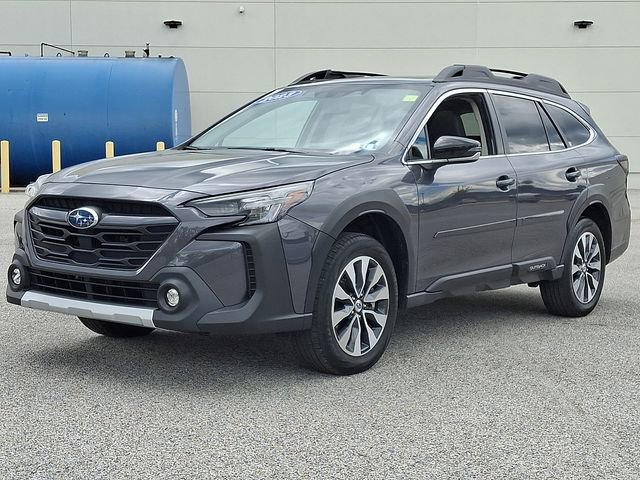 Used 2023 Subaru Outback Limited AWD/4WD image 6