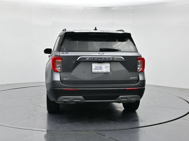 Certified 2024 Ford Explorer XLT w/ Equipment Group 202A AWD/4WD image 9