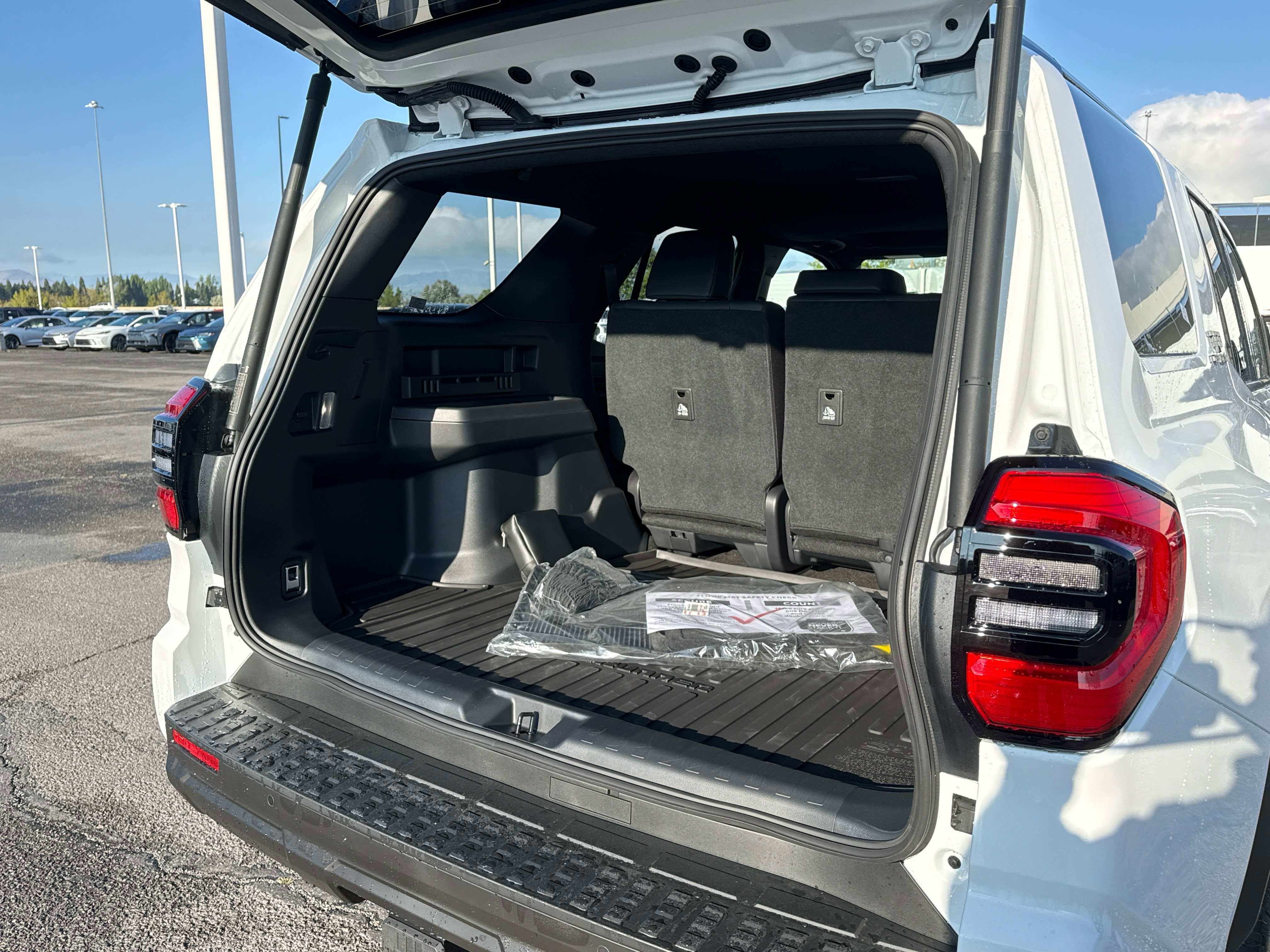 New 2026 Toyota 4Runner TRD Off-Road Premium AWD/4WD image 12