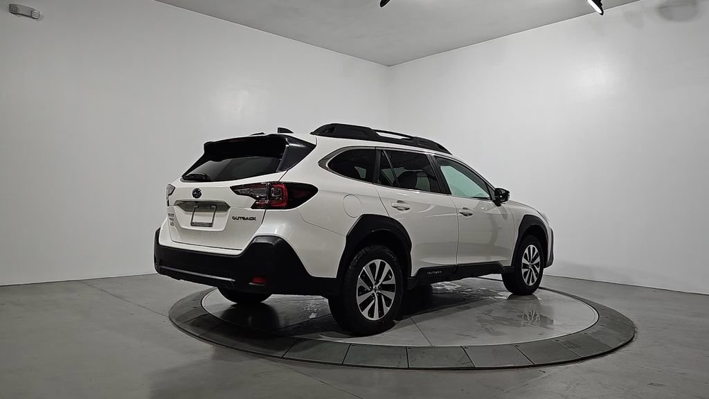 New 2025 Subaru Outback Premium image 5
