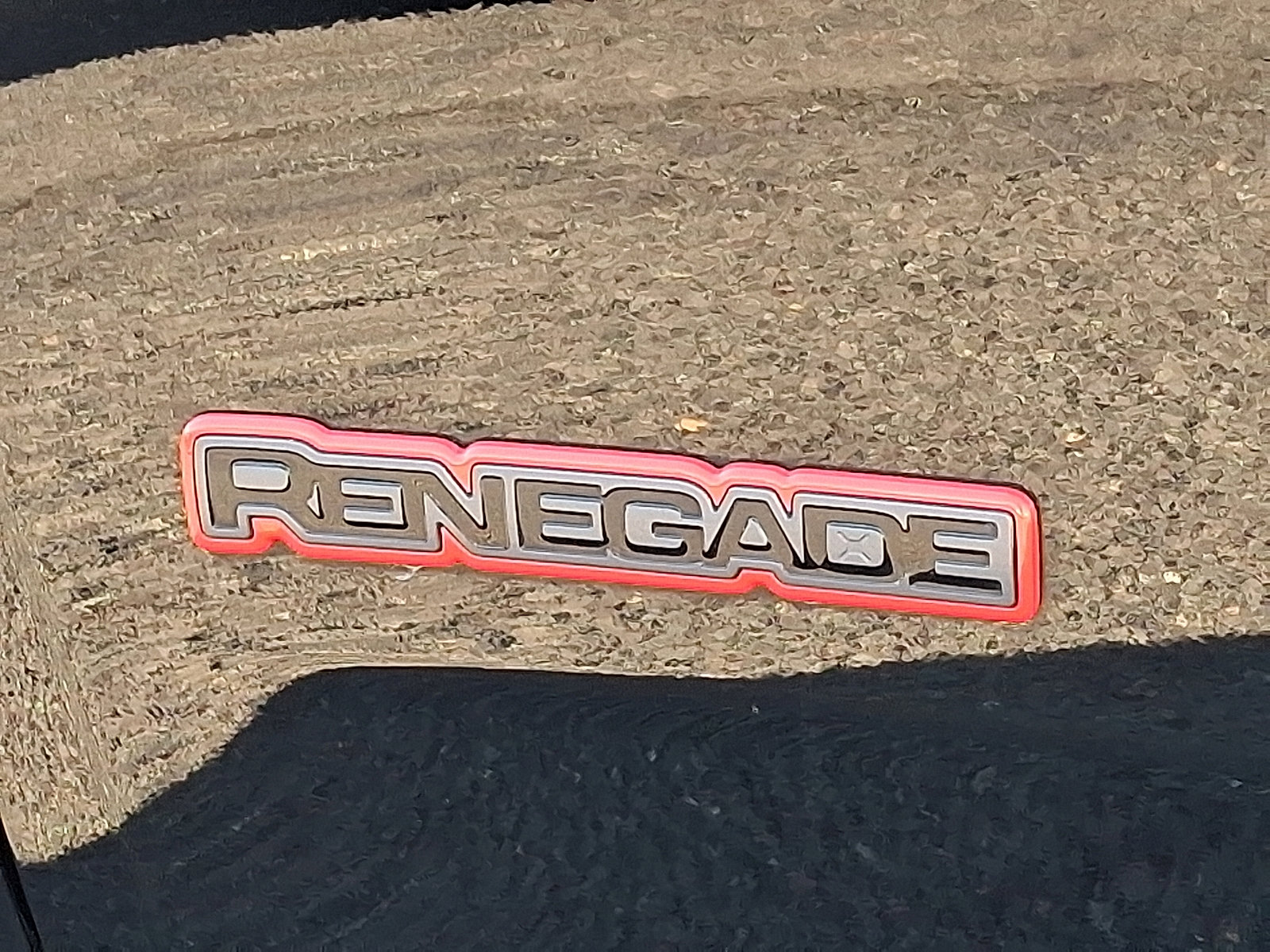 Used 2023 Jeep Renegade Trailhawk image 32