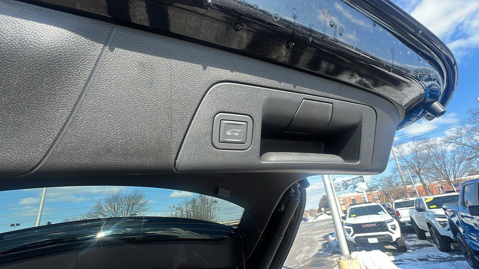 New 2026 Buick Envision Sport Touring image 28