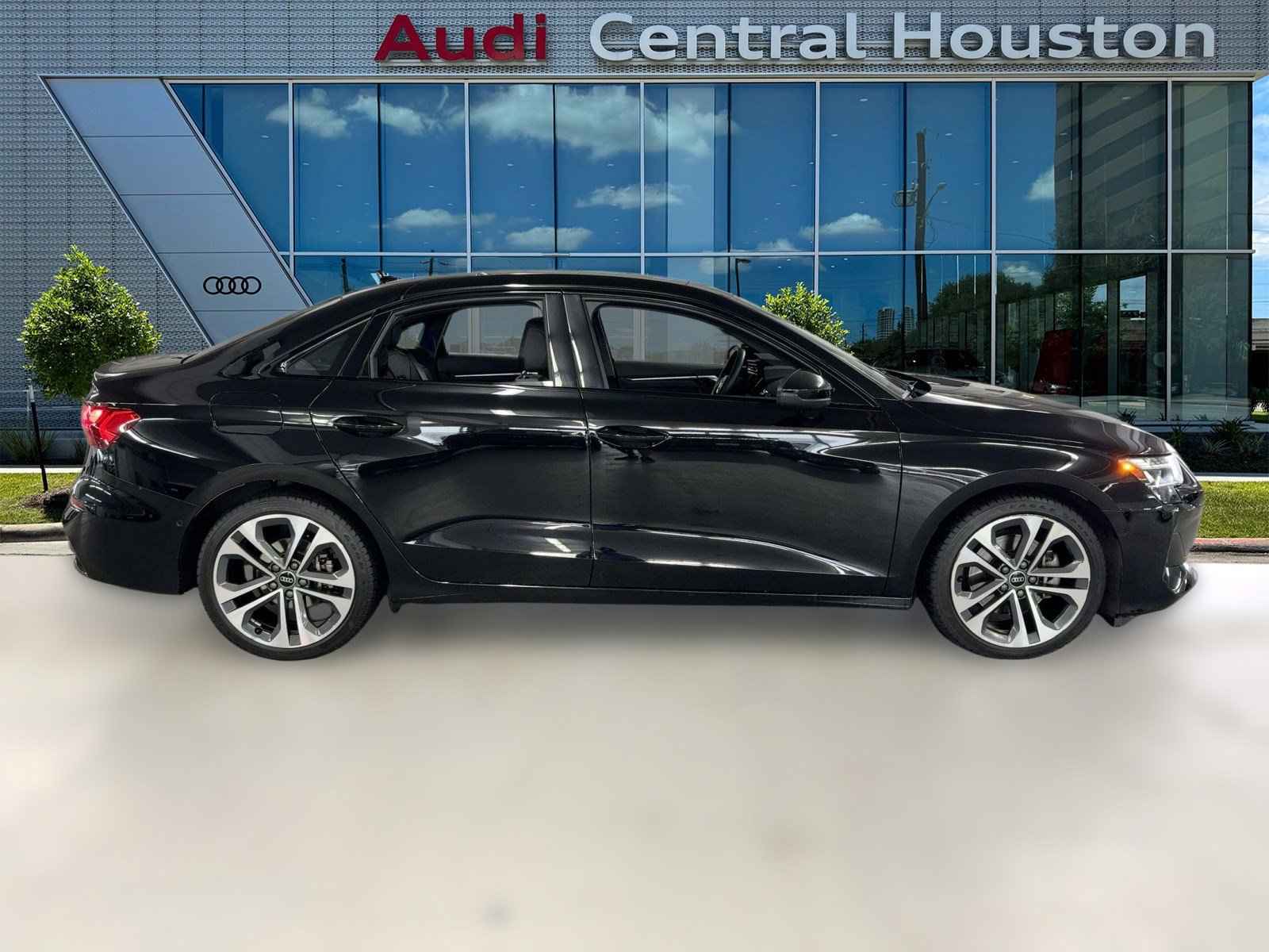 Certified 2025 Audi A3 2.0T Premium w/ Black Optic Package image 8