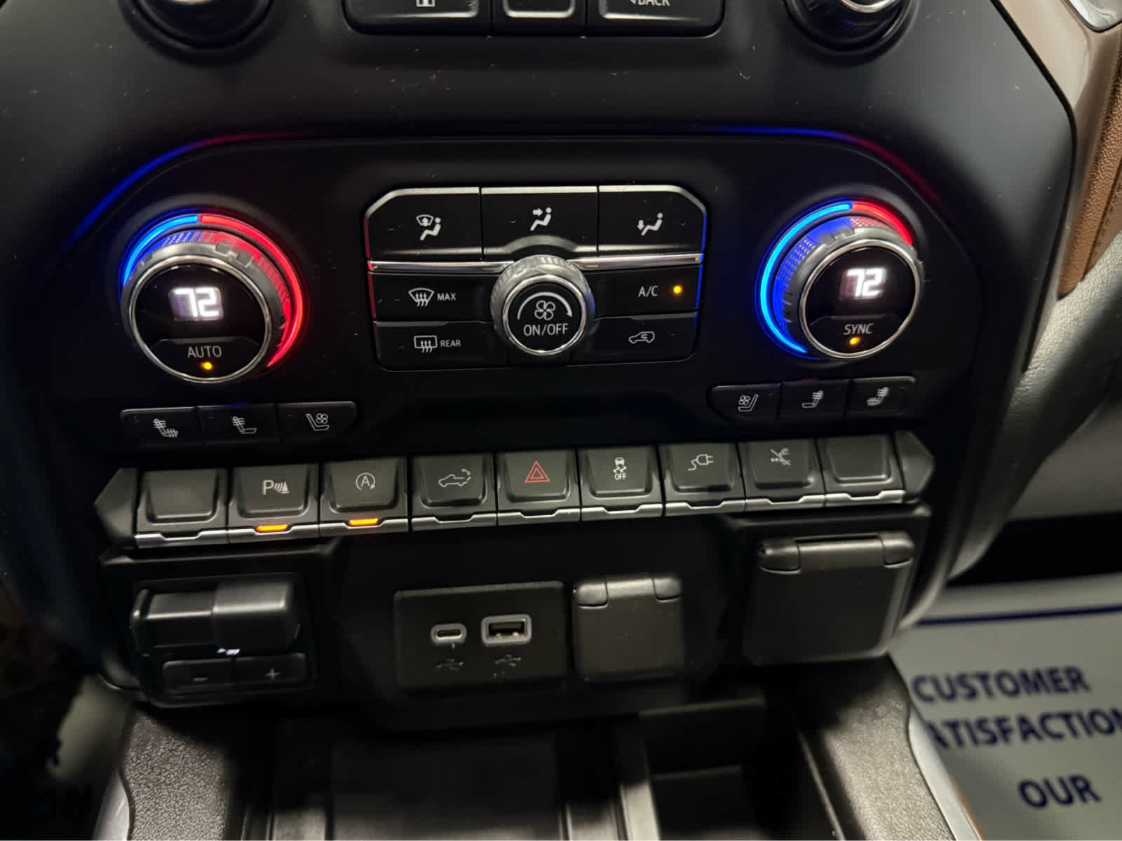 Used 2020 Chevrolet Silverado 1500 High Country w/ LPO, Dark Essentials Package image 18