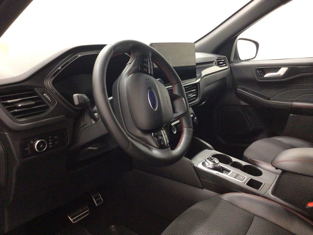 Used 2023 Ford Escape ST-Line Select w/ Tech Pack #2 image 10