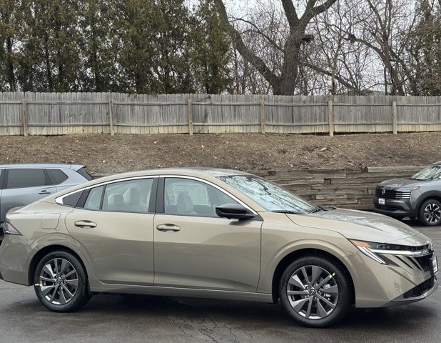 New 2026 Nissan Sentra SL w/ Floor Mat Package image 4