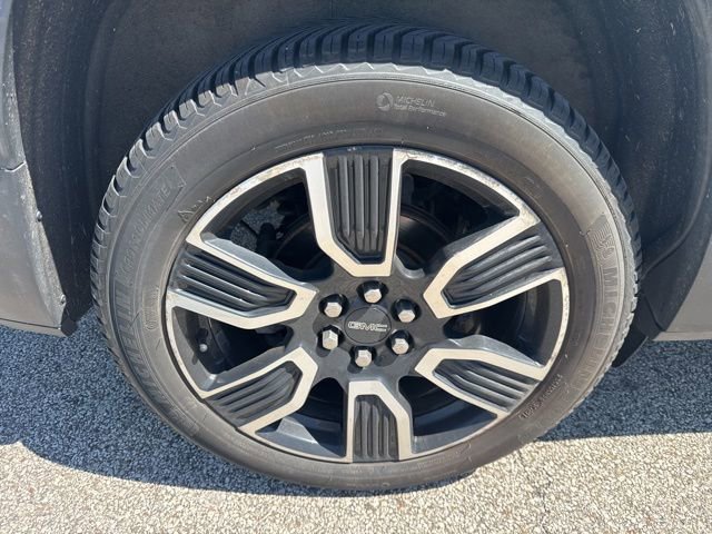 Used 2021 GMC Acadia SLT w/ Elevation Edition image 9