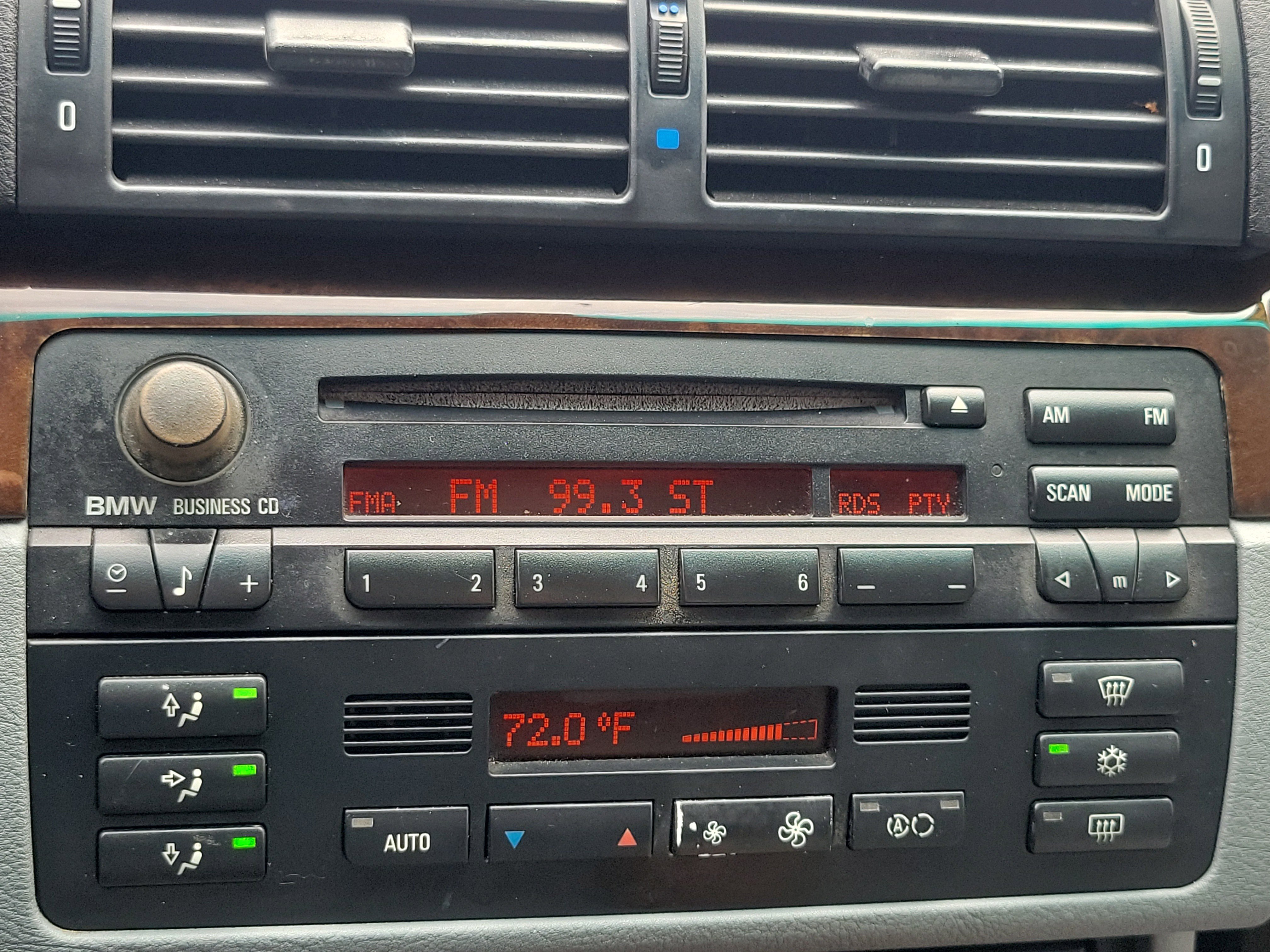 Used 2002 BMW 325Ci Convertible image 19