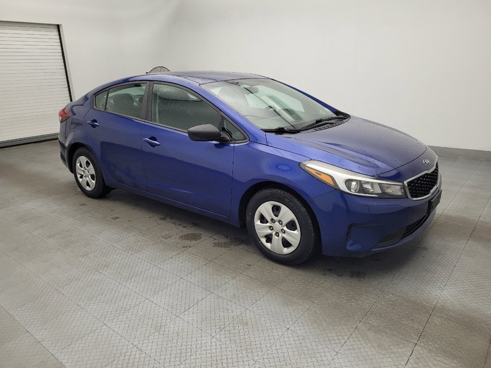 Used 2017 Kia Forte LX image 11