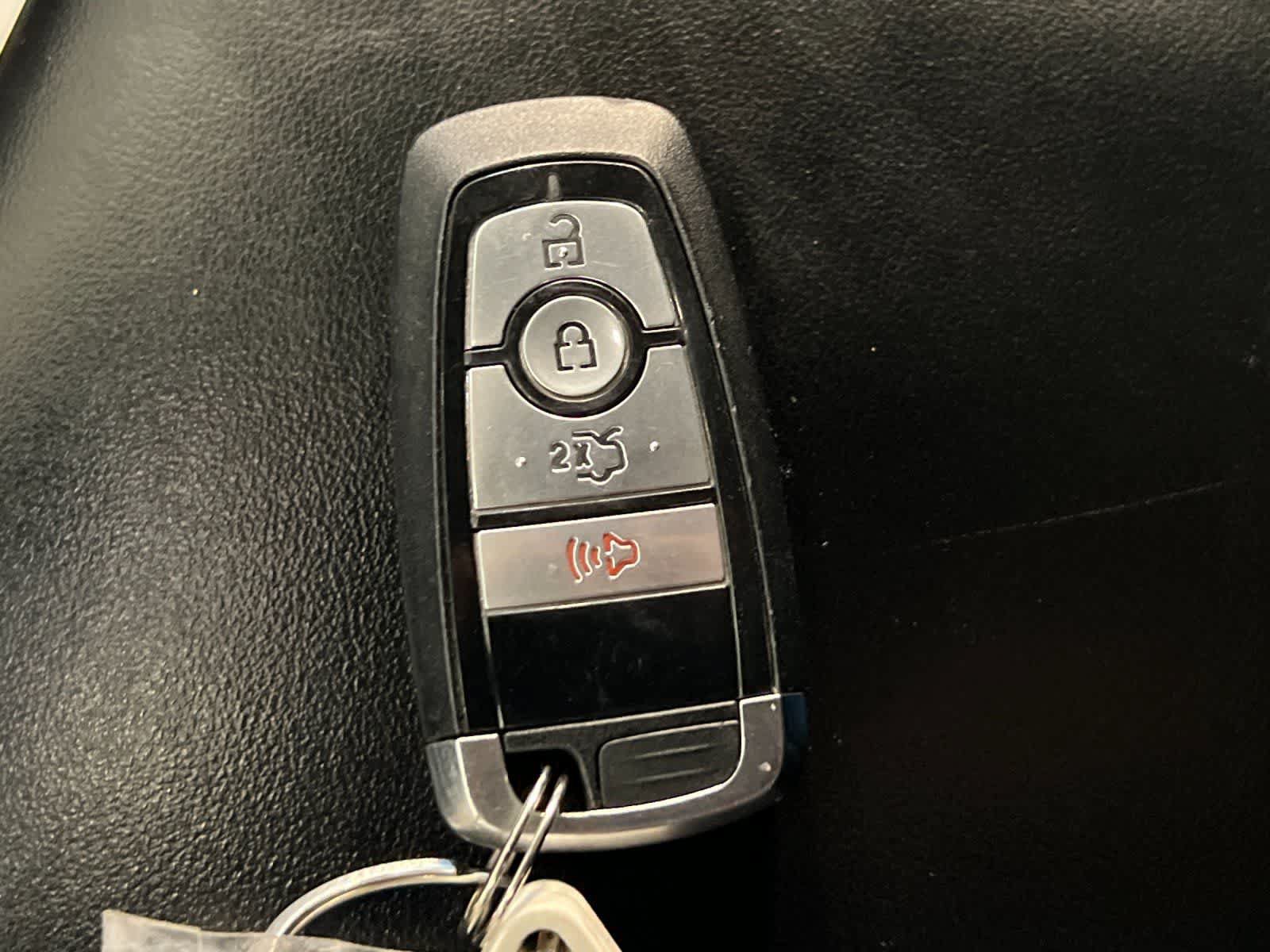 Used 2021 Ford Explorer XLT RWD image 30