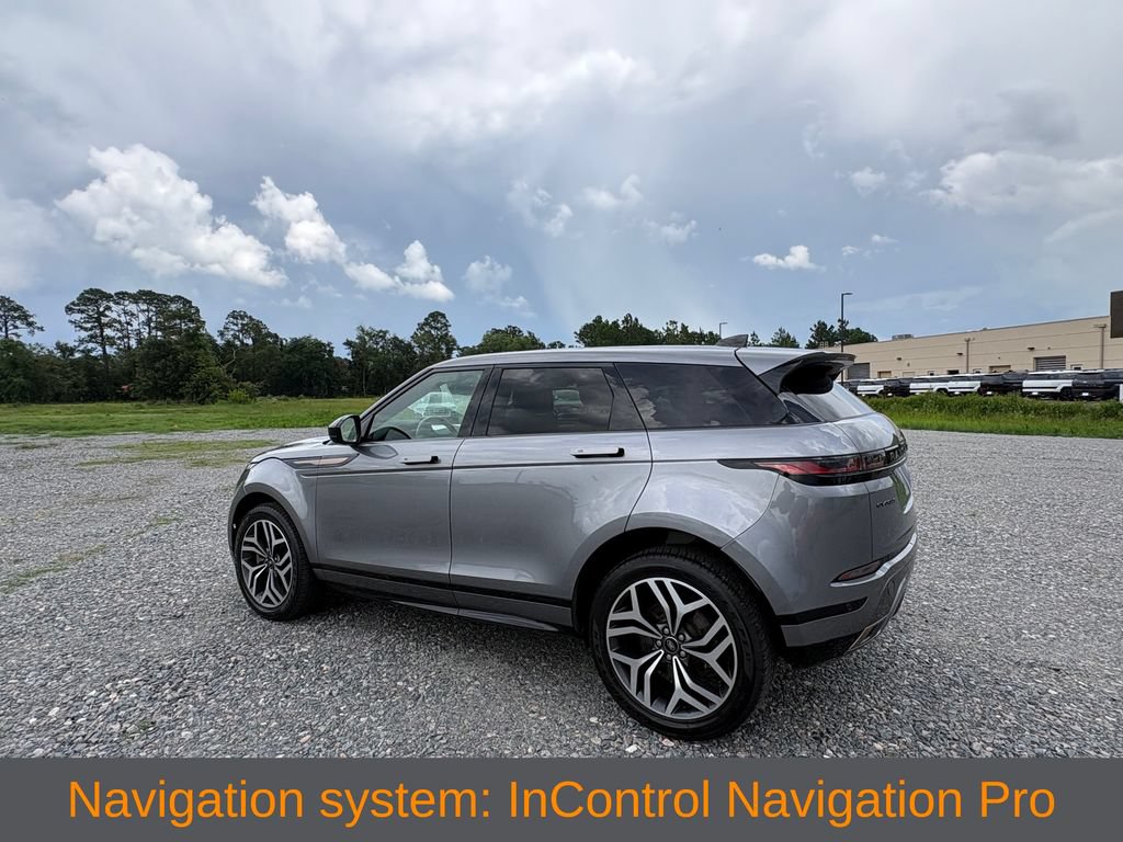 Used 2023 Land Rover Range Rover Evoque R-Dynamic SE AWD/4WD image 3
