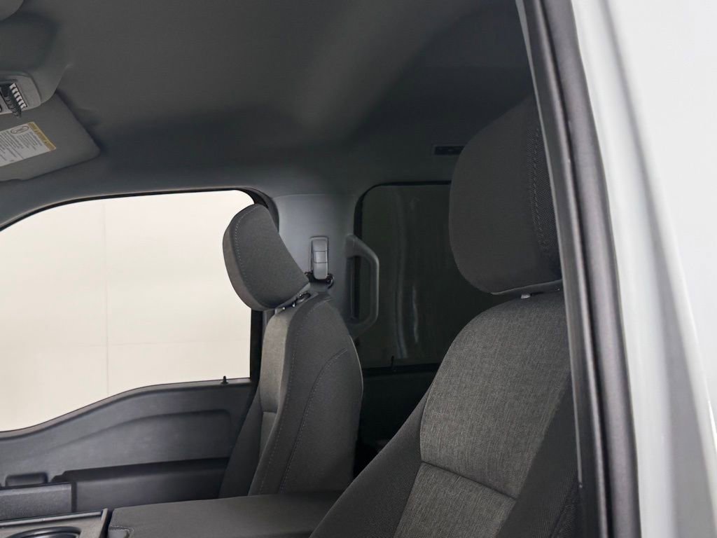 Used 2025 Ford F250 XL w/ FX4 Off-Road Package image 22