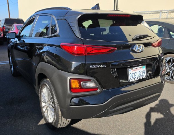 Used 2018 Hyundai Kona SEL AWD/4WD image 3