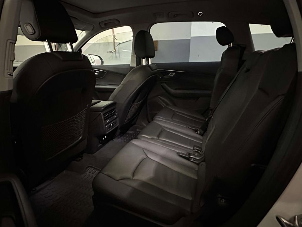 Used 2022 Audi Q7 3.0T Premium Plus w/ Premium Plus Package image 8