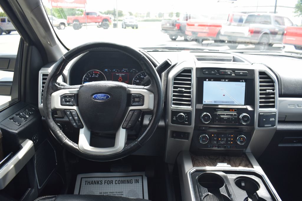 Used 2017 Ford F250 Lariat w/ Lariat Ultimate Package AWD/4WD image 17