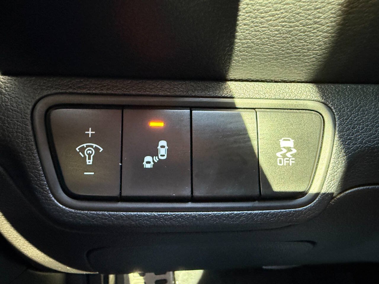 Used 2023 Kia Forte GT-Line FWD image 42