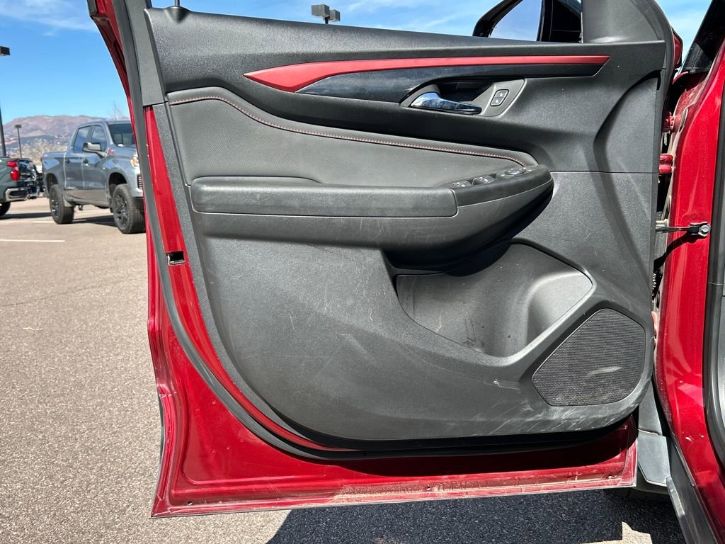 Used 2024 Chevrolet TrailBlazer RS w/ Driver Confidence Package image 23