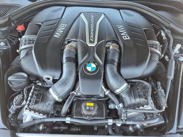 Used 2019 BMW M550i xDrive image 22