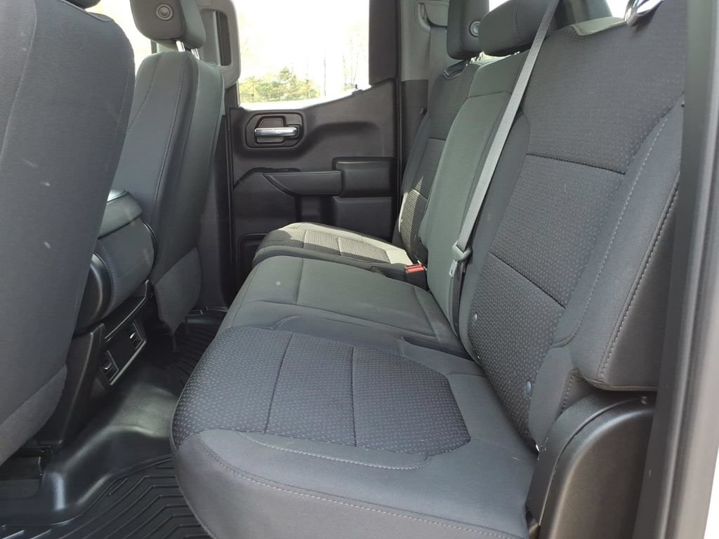 Certified 2022 Chevrolet Silverado 1500 Custom AWD/4WD image 13