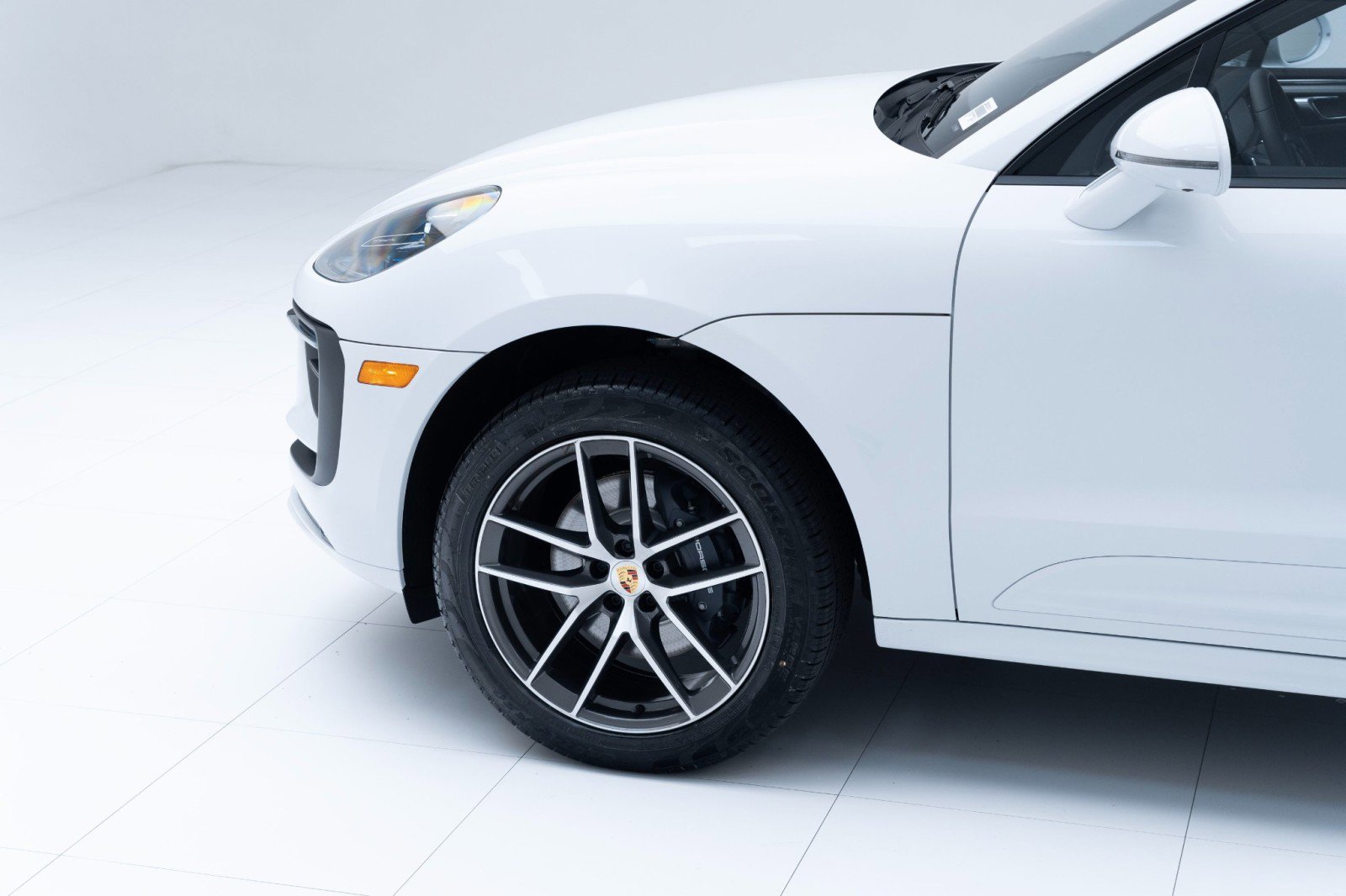 New 2025 Porsche Macan image 11