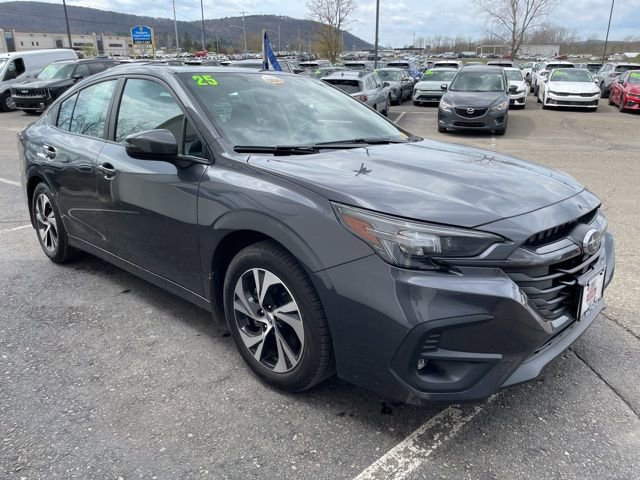 Used 2025 Subaru Legacy Premium image 6