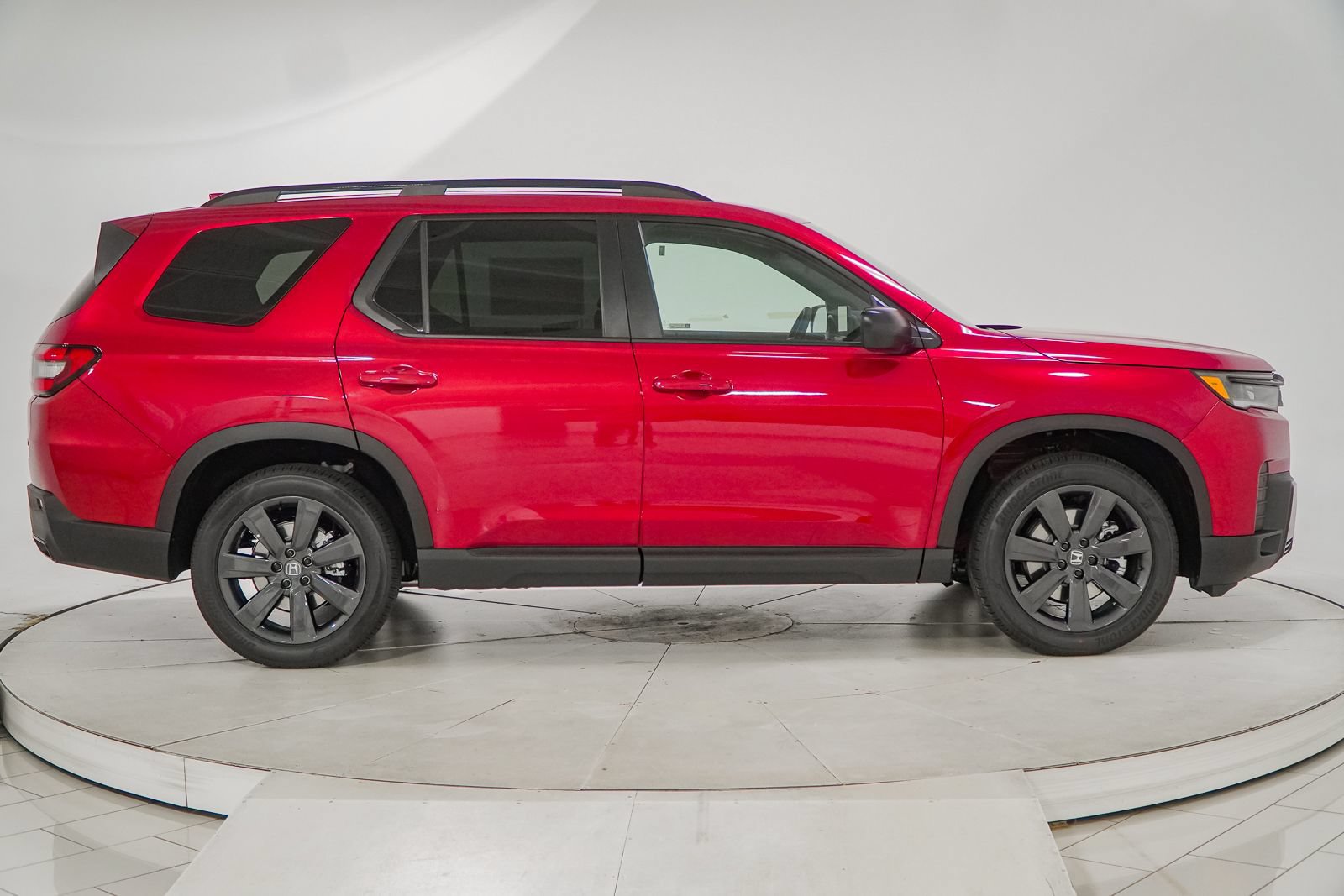 New 2026 Honda Pilot Sport image 10