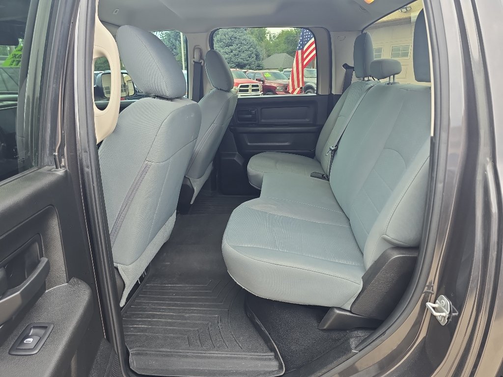 Used 2018 RAM 2500 Tradesman w/ Chrome Appearance Group AWD/4WD image 25