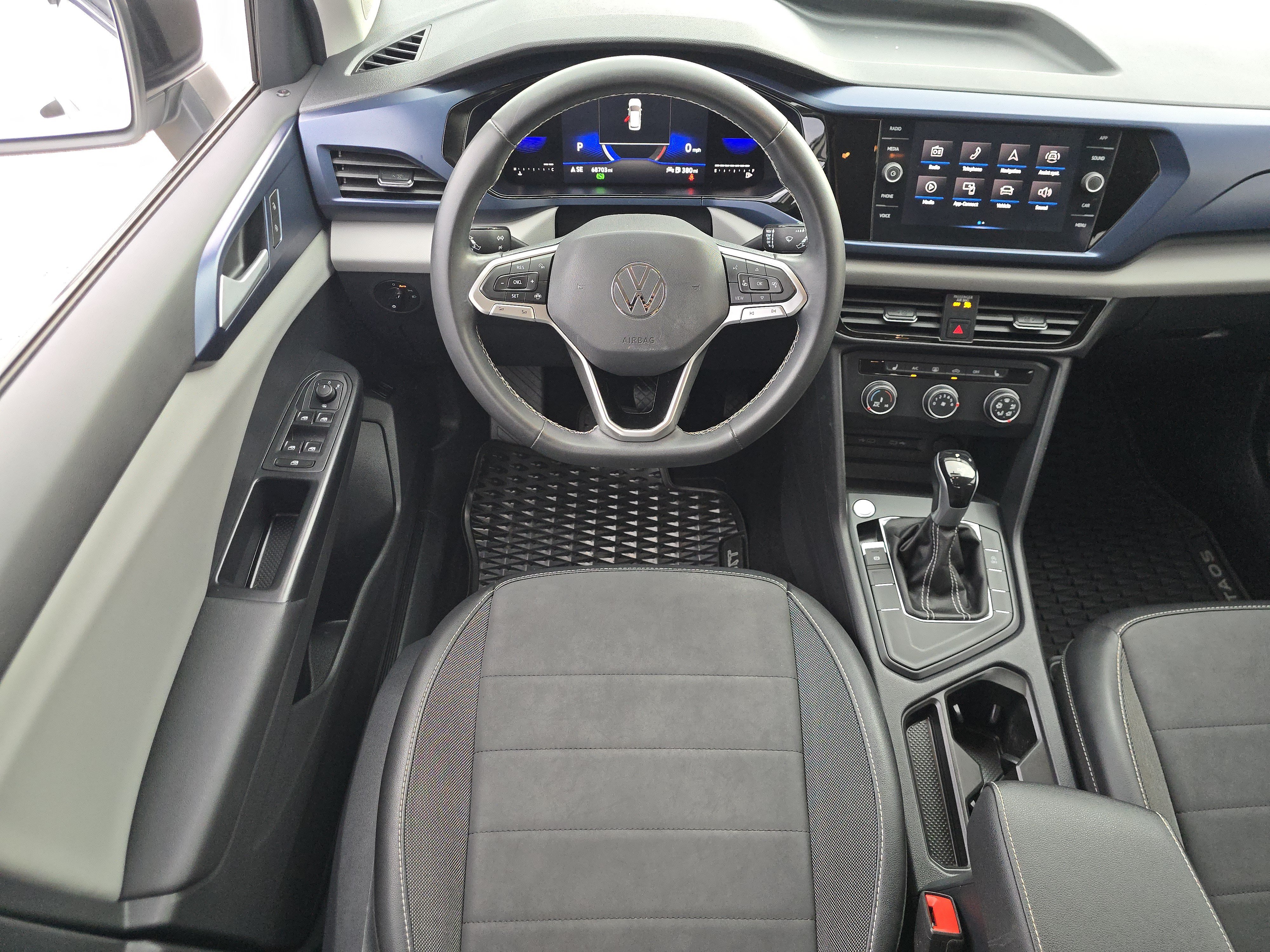 Used 2022 Volkswagen Taos SE FWD image 20