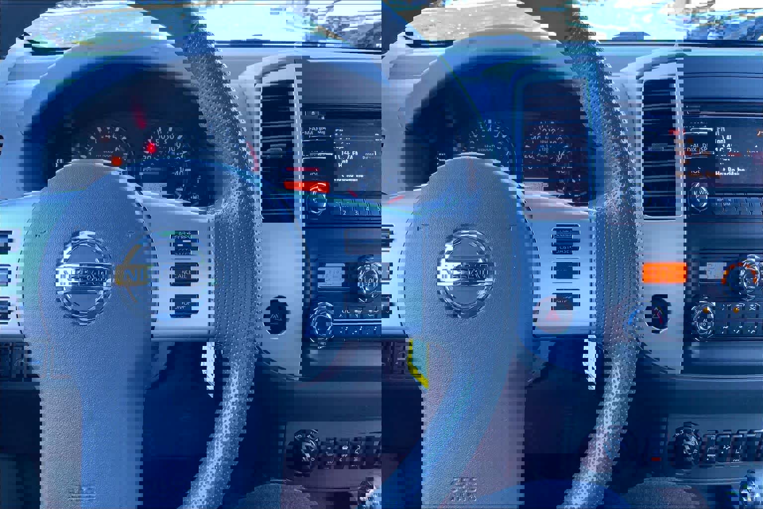 Used 2014 Nissan Frontier SV w/ SV Value Truck Package image 24