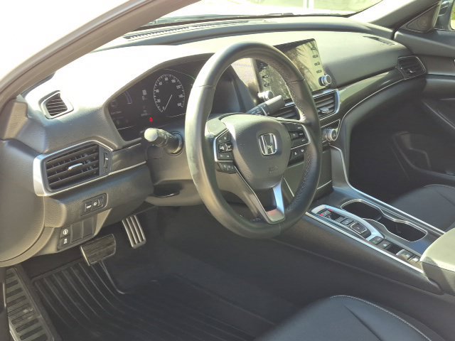 Used 2022 Honda Accord Sport image 10